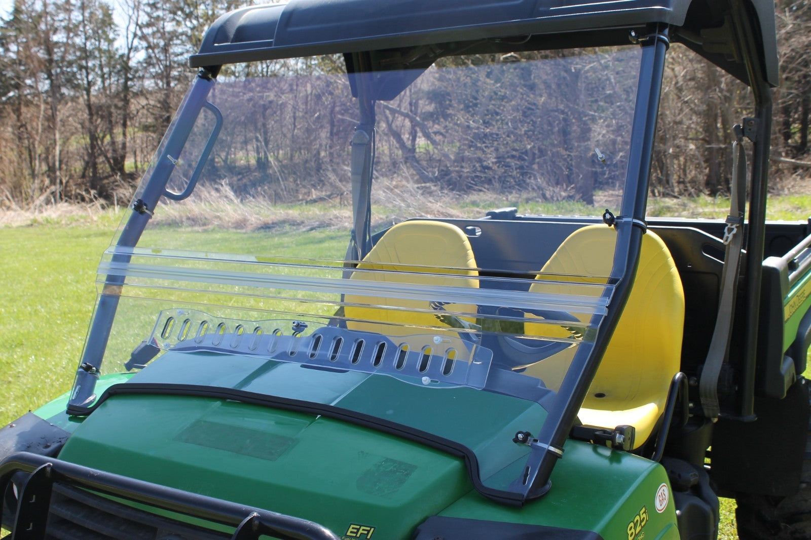 JOHN DEERE XUV 620i-625i-825i-825i S4, HPX 4x4 FOLDING MAX-FLO VENTED WINDSHIELD