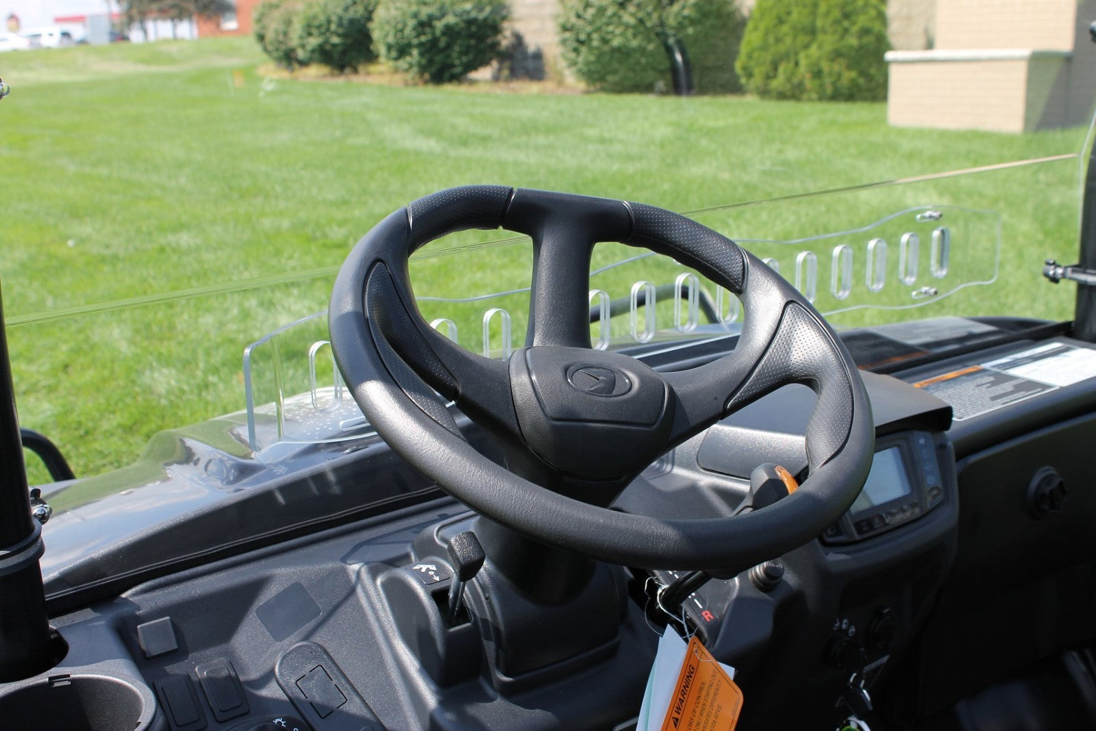KUBOTA SIDEKICK RTV-XG850 VENTED WINDSHIELD
