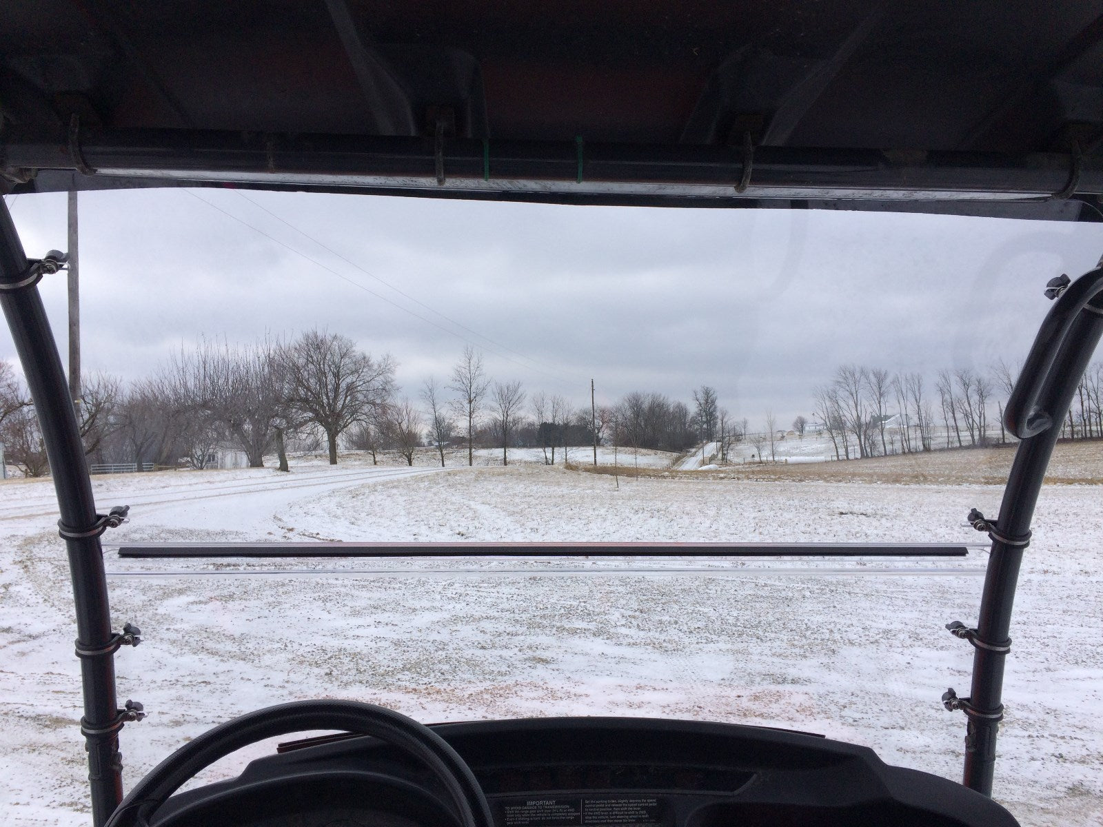 KUBOTA RTV 520 FULL WINDSHIELD